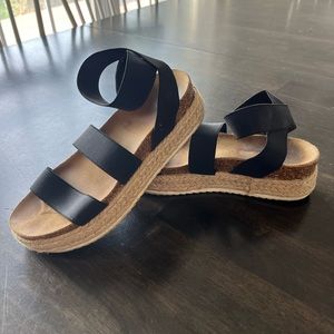 Steve Madden Kimmie Sandals Black